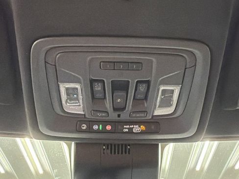 Used 2026 GMC Sierra 1500 Denali Ultimate AWD/4WD image 36