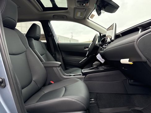 New 2026 Toyota Corolla Cross XLE image 3