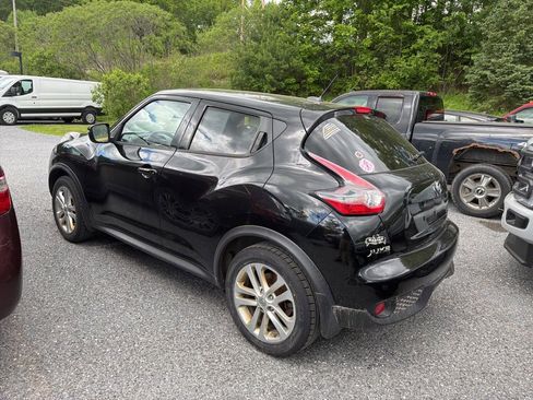 Used 2015 Nissan Juke SV AWD/4WD image 4