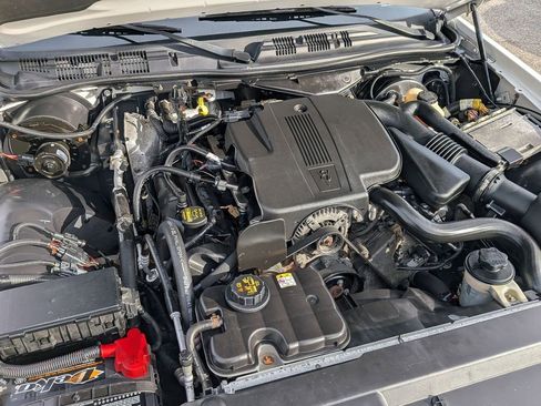 Used 2010 Mercury Grand Marquis LS image 29