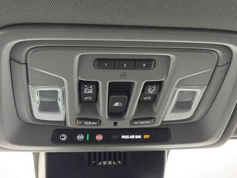New 2026 GMC Sierra 1500 Denali w/ Technology Package AWD/4WD image 31