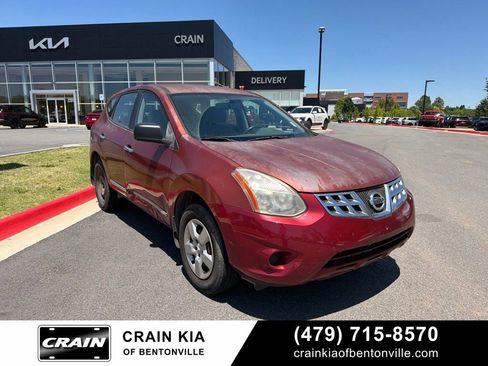 Used 2013 Nissan Rogue S FWD image 3