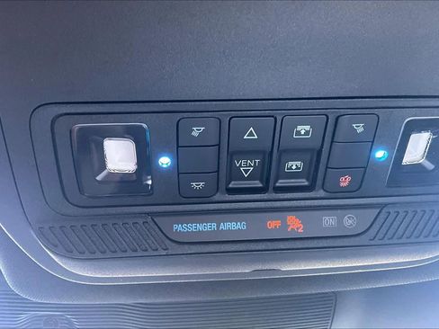 Used 2023 Ford Explorer ST w/ Equipment Group 401A AWD/4WD image 36