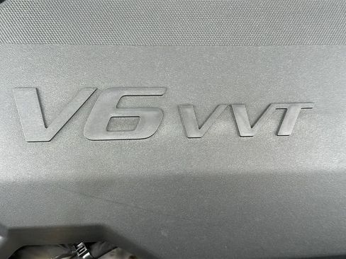 Used 2023 Buick Enclave Essence w/ Experience Buick Package FWD image 34