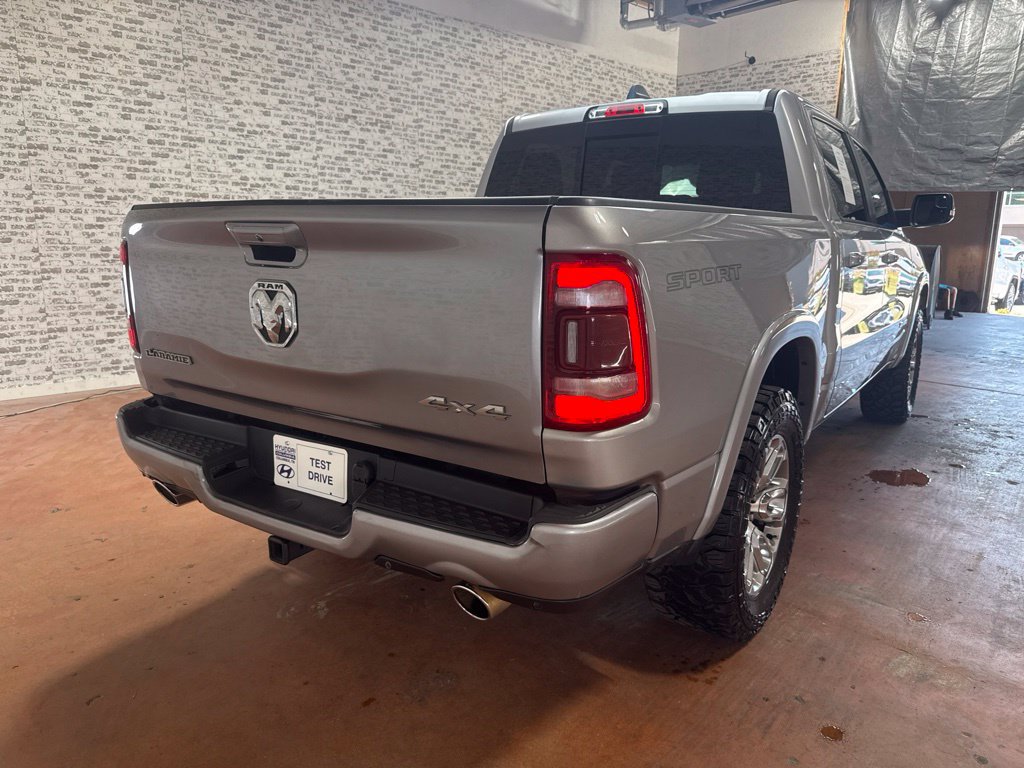 Used 2022 RAM 1500 Laramie w/ Sport Appearance Package AWD/4WD image 7