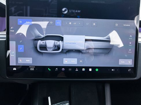 Used 2023 Tesla Model X image 22