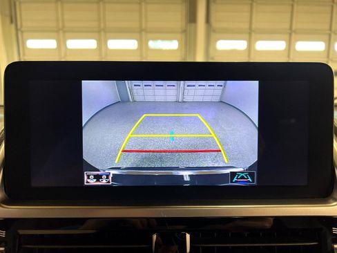 Used 2022 Lexus GX 460 Premium w/ Premium Package image 20