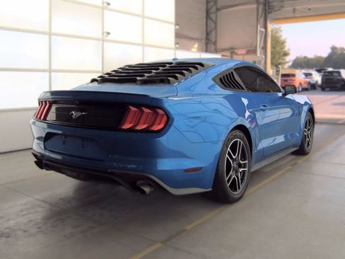 Used 2019 Ford Mustang Coupe w/ Equipment Group 101A RWD image 4