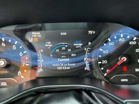 Used 2024 Jeep Compass Trailhawk image 16