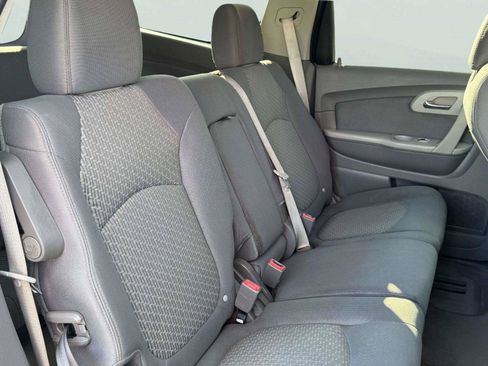 Used 2012 Chevrolet Traverse LS FWD image 42
