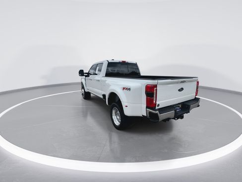 Certified 2024 Ford F450 Lariat w/ Lariat Ultimate Package image 10