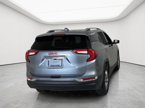 Used 2024 GMC Terrain SLT FWD image 12