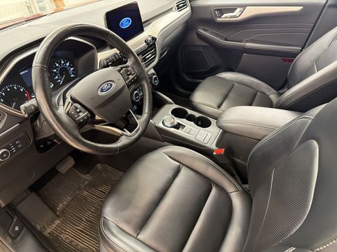 Certified 2021 Ford Escape SEL AWD/4WD image 4