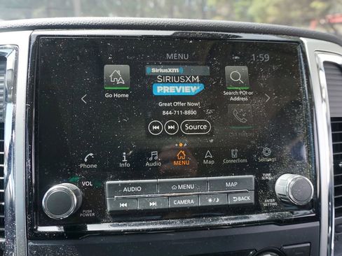 Used 2021 Nissan Titan SV w/ SV Convenience Package image 10