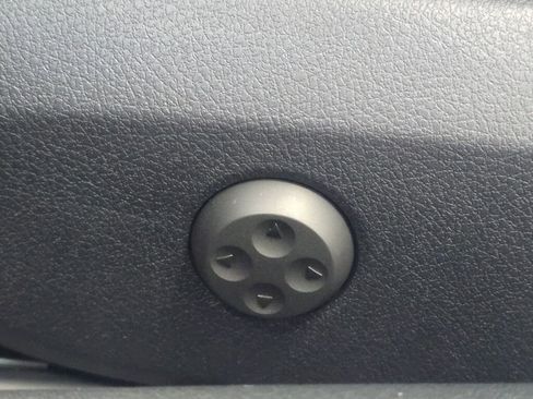 New 2026 Mercedes-Benz CLE 300 4MATIC Coupe image 23