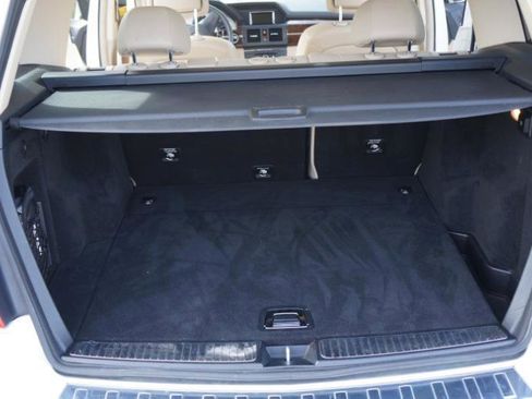 Used 2011 Mercedes-Benz GLK 350 2WD image 36
