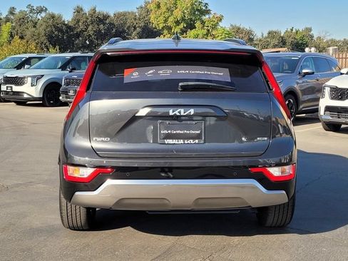 Certified 2025 Kia Niro EX Touring FWD image 7