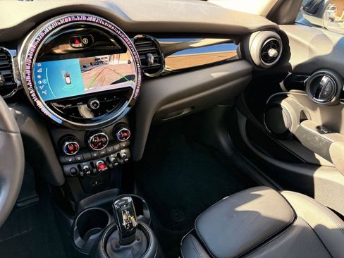 Used 2023 MINI Cooper S image 24