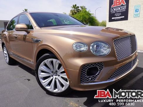 Used 2021 Bentley Bentayga image 77