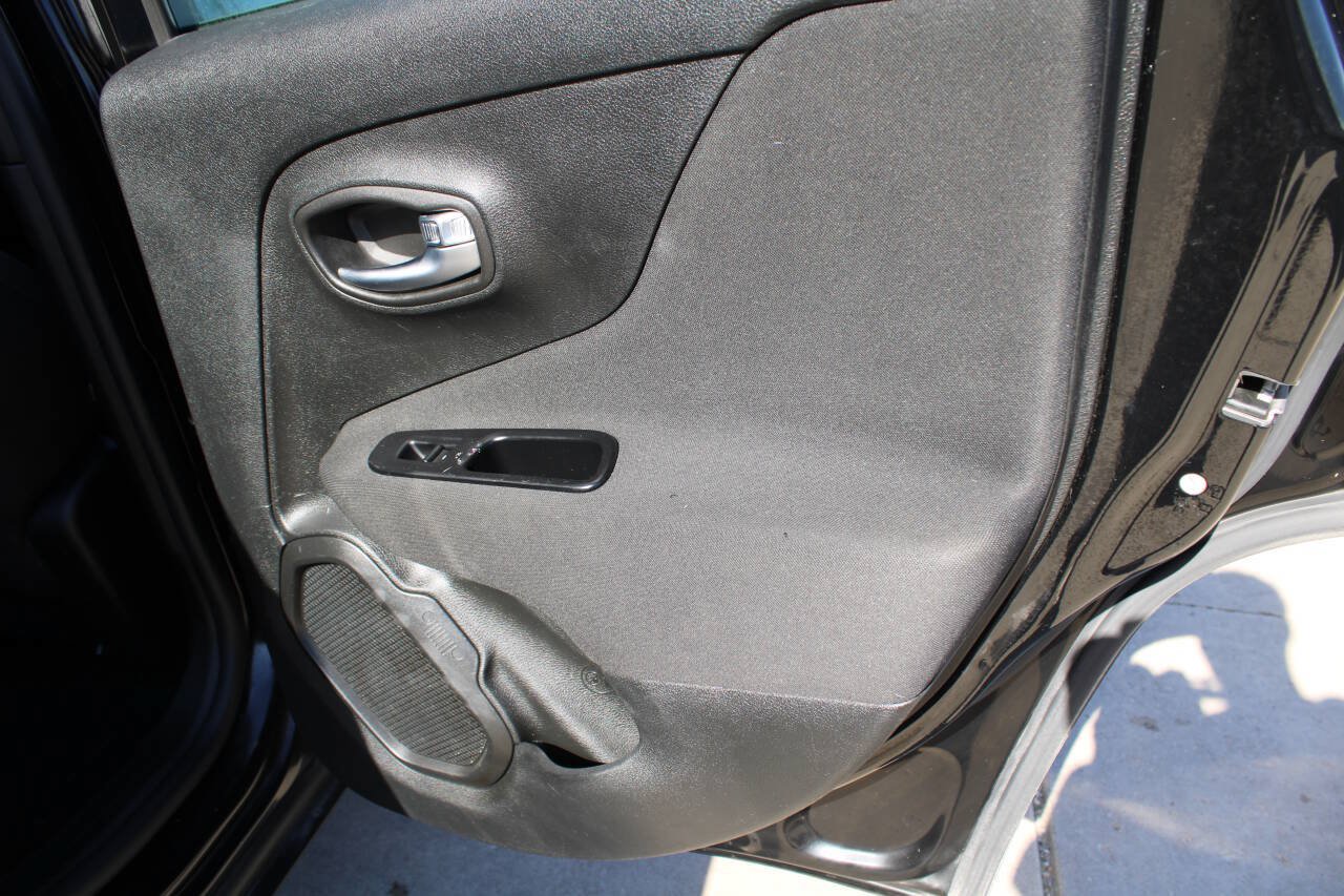 Used 2019 Jeep Renegade Sport AWD/4WD image 5
