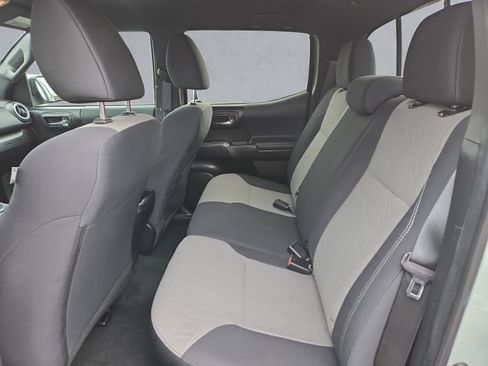 Used 2023 Toyota Tacoma TRD Sport image 23