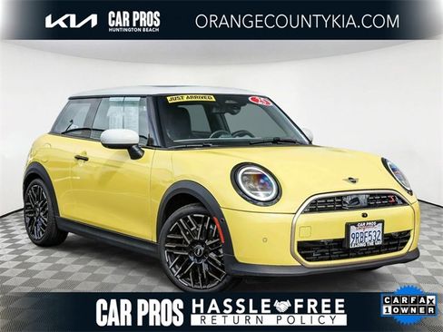 Used 2025 MINI Cooper S image 1