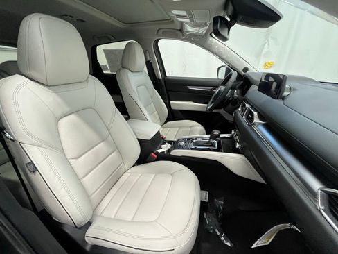 New 2025 MAZDA CX-5 AWD 2.5 S w/ Premium Plus Pkg image 12