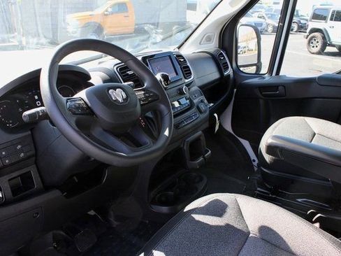 New 2024 RAM ProMaster 3500 w/ Quick Order Package 22G SLT image 13