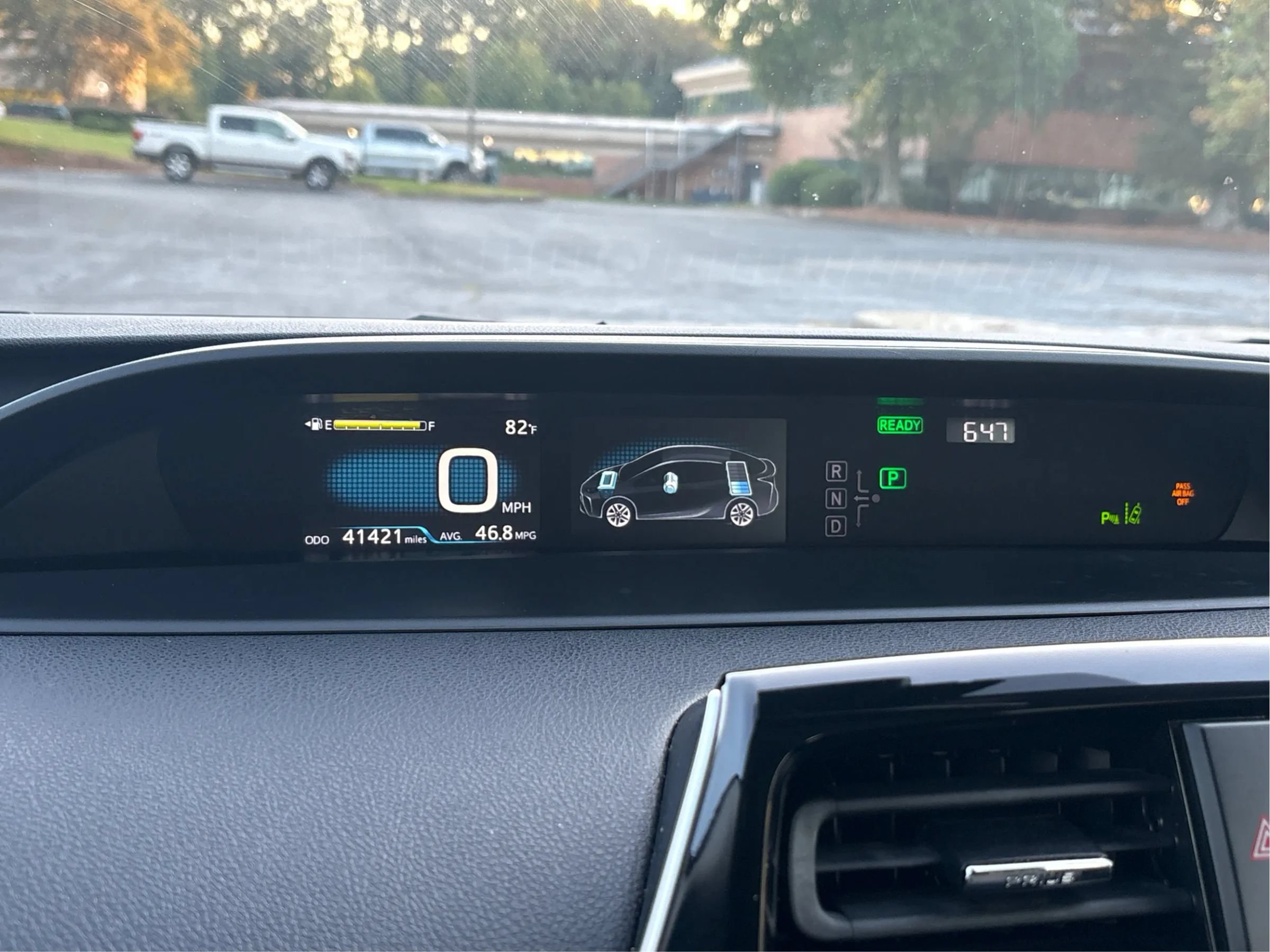 Used 2020 Toyota Prius XLE w/ Advanced Technology Package AWD/4WD image 21