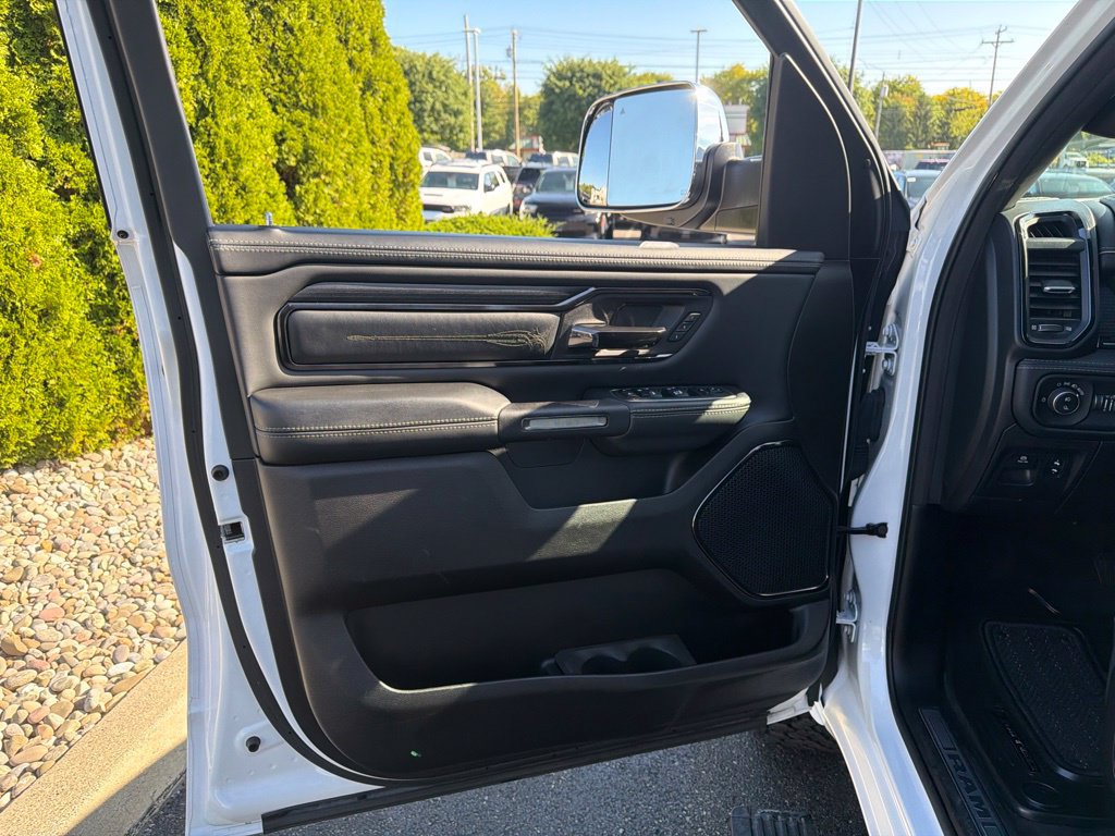 Used 2022 RAM 1500 Limited w/ Trailer Tow Group AWD/4WD image 14