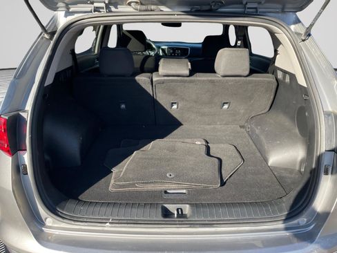 Used 2021 Kia Sportage LX image 14