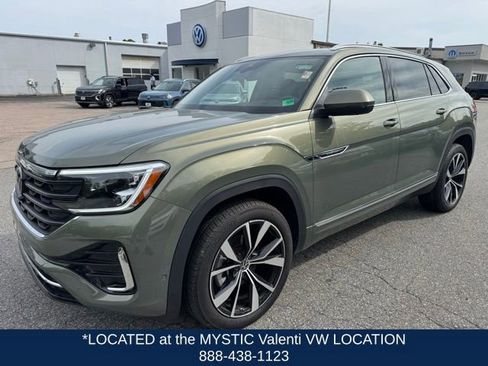 Used 2026 Volkswagen Atlas Cross Sport SEL Premium R-Line AWD/4WD image 1