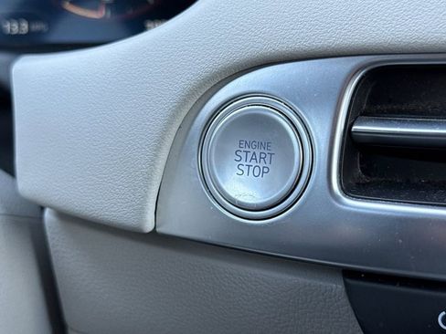 Used 2023 Hyundai Palisade Calligraphy image 21