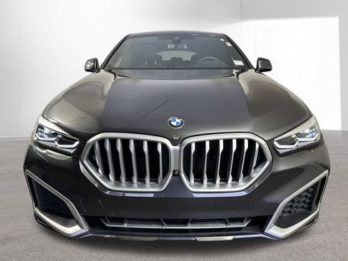Used 2022 BMW X6 xDrive40i w/ Climate Comfort Package image 26