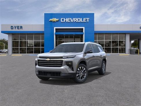 New 2026 Chevrolet Traverse LT w/ Sun and Wheel Package image 9