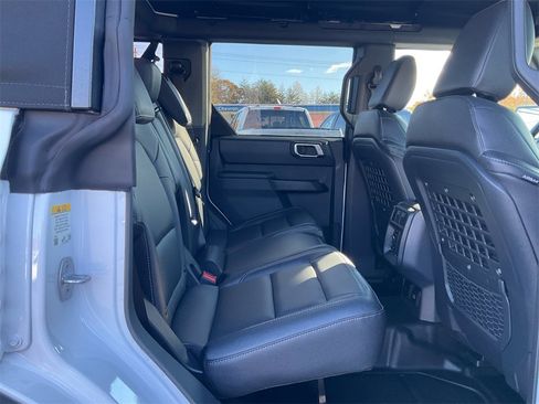 New 2025 Ford Bronco Big Bend w/ Black Diamond Package image 14