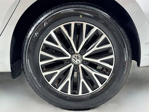 Used 2021 Volkswagen Jetta S image 10