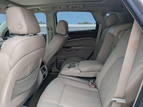 Used 2016 Cadillac SRX Luxury FWD image 14