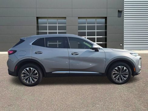 Used 2024 Buick Envision Preferred AWD/4WD image 4