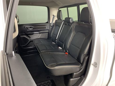 Used 2022 RAM 1500 Laramie AWD/4WD image 18