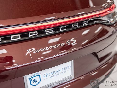 Used 2023 Porsche Panamera 4S AWD/4WD image 13