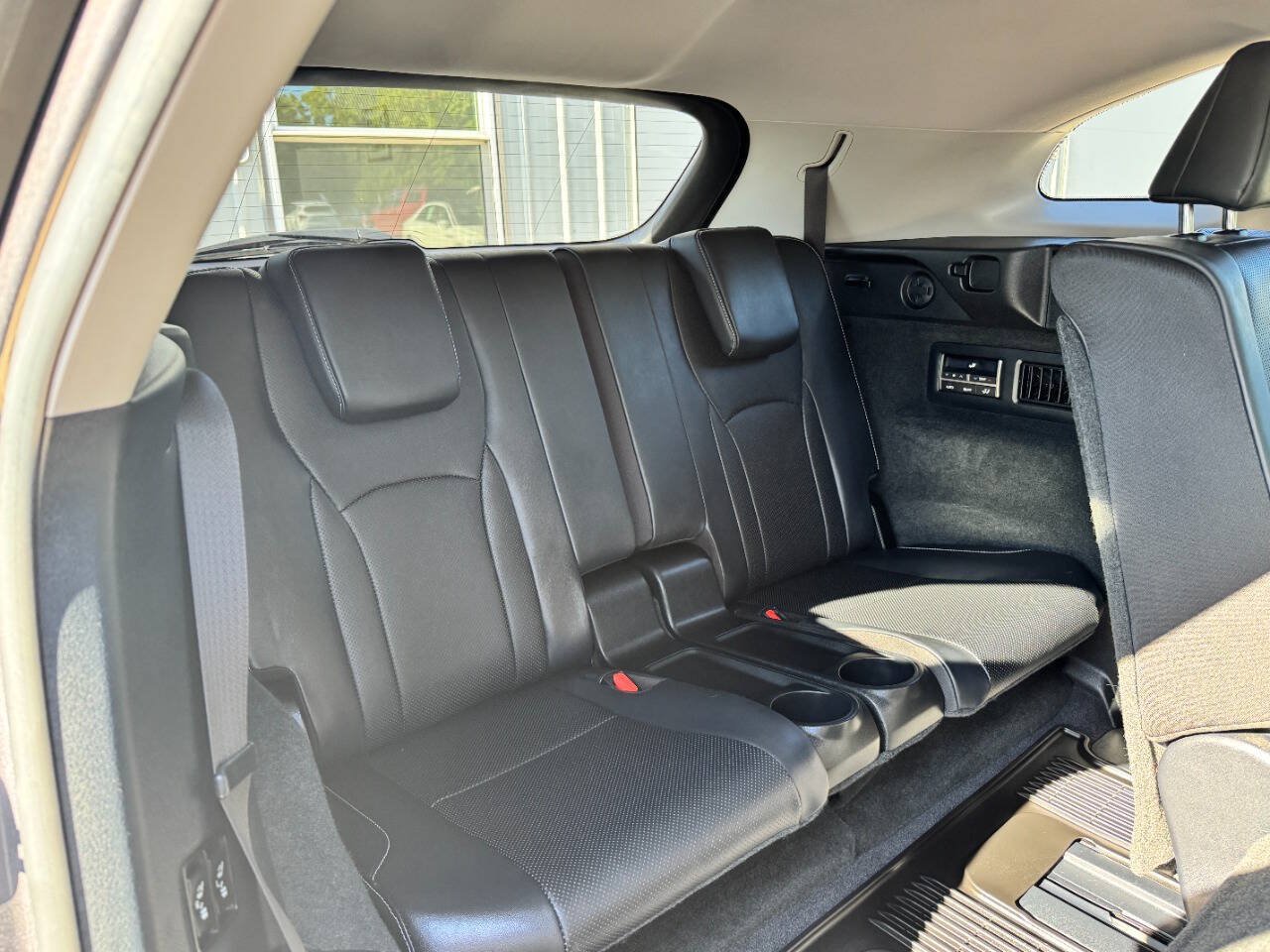 Used 2022 Lexus RX 350L Premium w/ Premium Package AWD/4WD image 18
