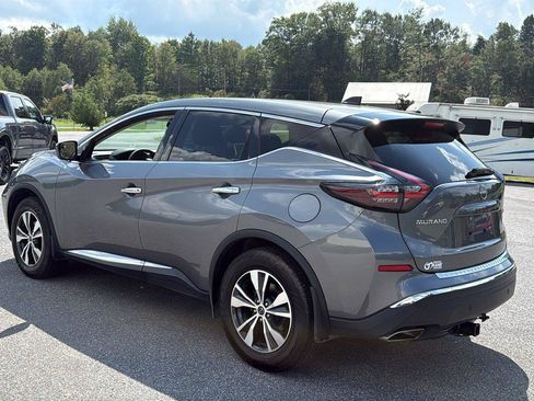 Used 2023 Nissan Murano S AWD/4WD image 6