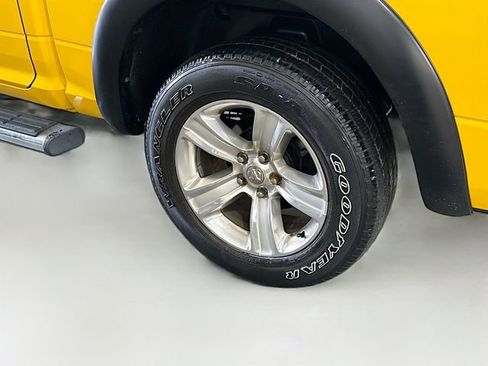 Used 2016 RAM 1500 Sport w/ Stinger Yellow Sport Package AWD/4WD image 32
