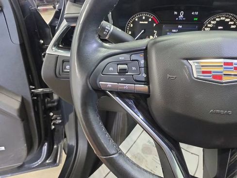 Used 2020 Cadillac XT6 Premium Luxury AWD/4WD image 17