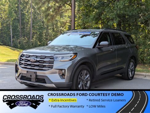 New 2026 Ford Explorer Active w/ Active Comfort Package AWD/4WD image 6