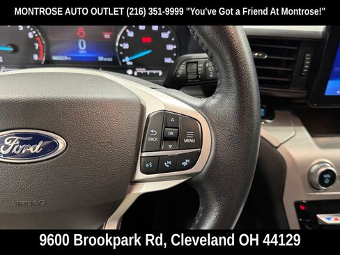 Used 2022 Ford Explorer XLT AWD/4WD image 22