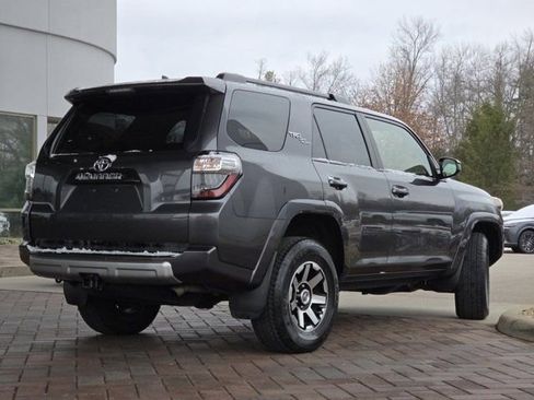 Used 2020 Toyota 4Runner TRD Off-Road image 25