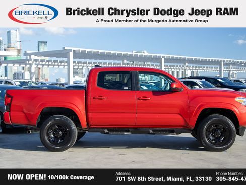 Used 2021 Toyota Tacoma SR w/ SR Convenience Package image 4