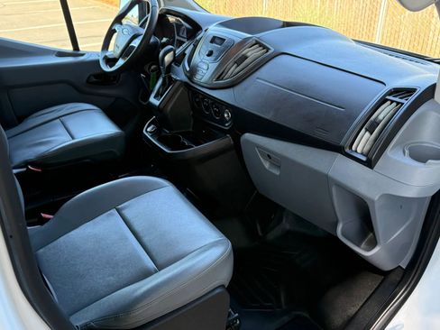 Used 2019 Ford Transit 250 148 High Roof RWD image 13